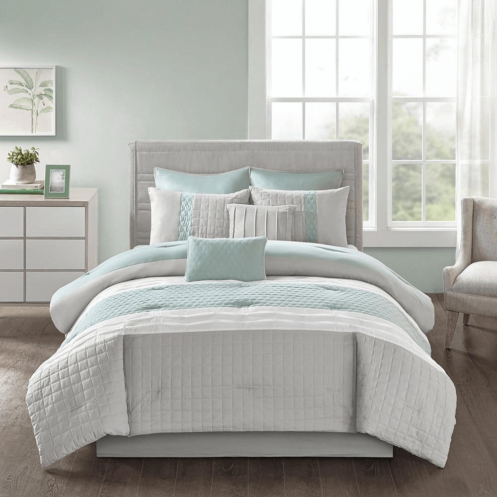 8 Piece Tinsley Comforter Set